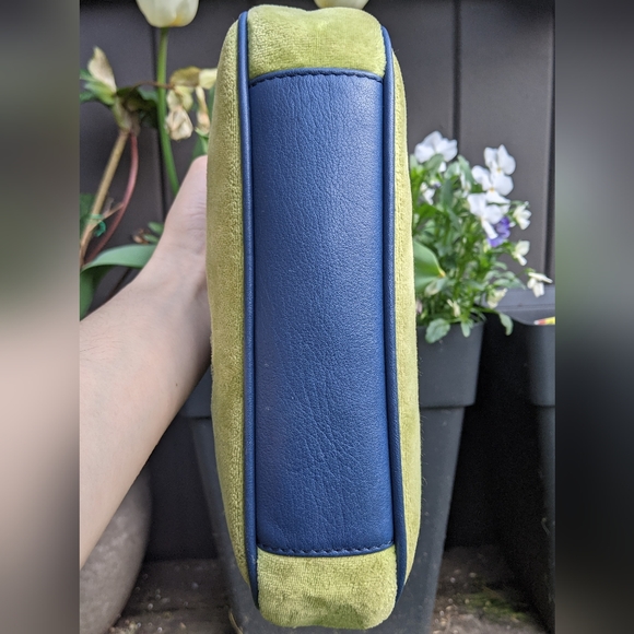 SOLD - Juicy Couture Velour Leather Baguette Bag Vintage 2000s Authentic - Picture 6 of 9